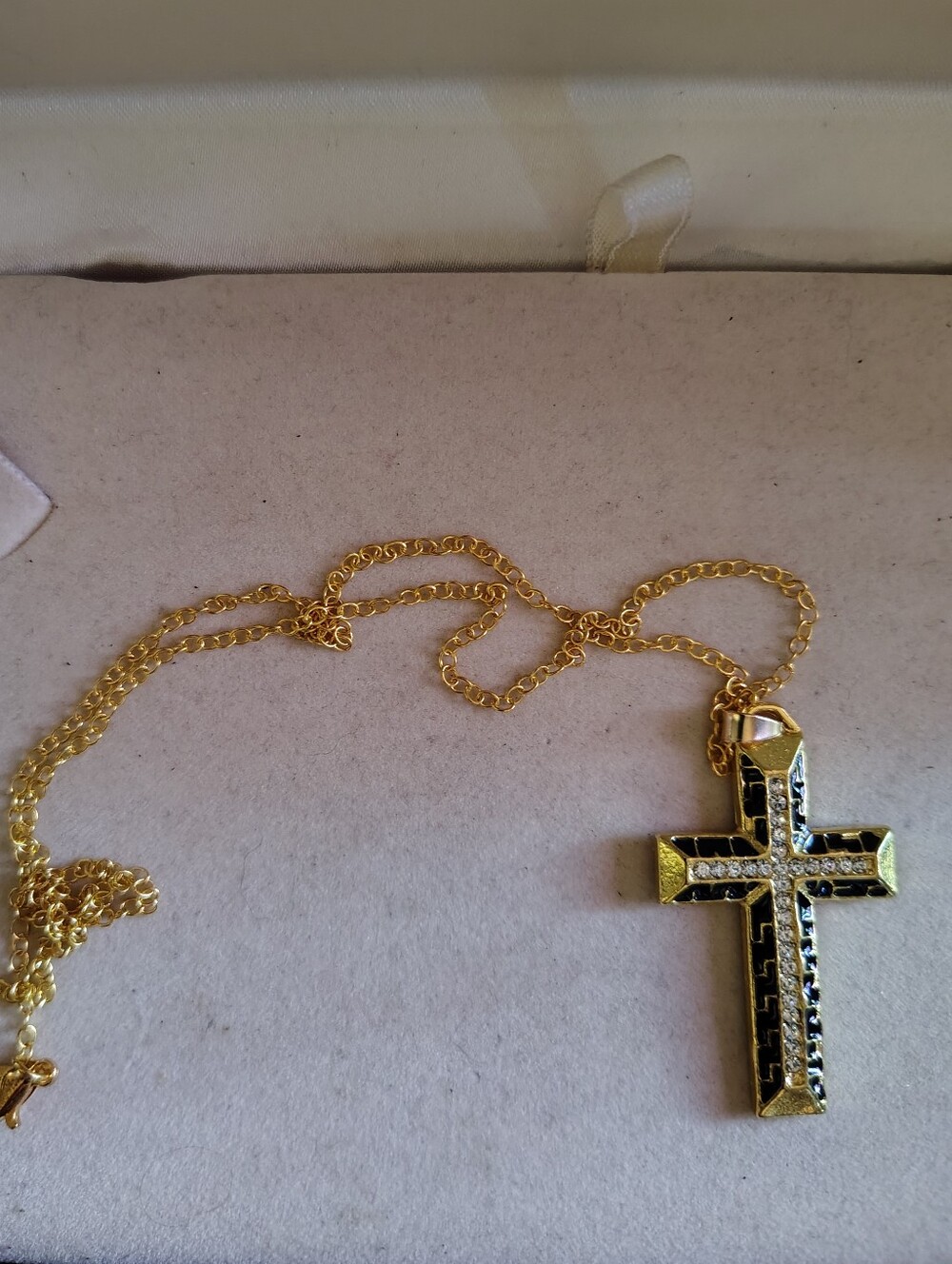 ✨ NEW ✨ Gold Cross Pendant Necklace with Black & Clear Crystals - 20